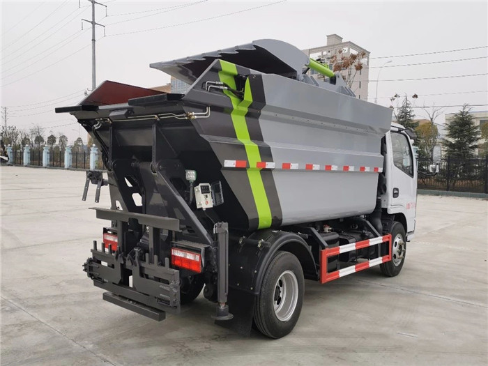 【国六】东风小多利卡7.3方高位自装卸垃圾车