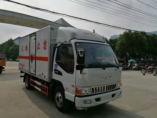 江淮4米2（3.5吨）爆破器材车